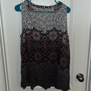 Women’s Sleeveless Top